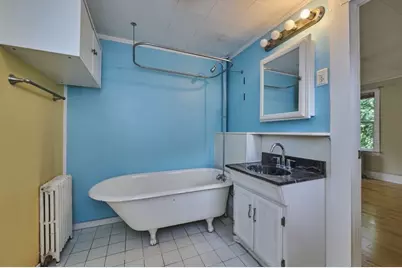 4 Cottage Circle, Somerville, MA 02144 - Photo 15