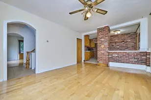 4 Cottage Cir, Somerville, MA 02144 - Photo 3