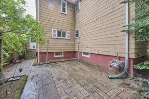 4 Cottage Cir, Somerville, MA 02144 - Photo 17