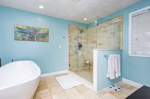 7 Austin St, Methuen, MA 01844 - Photo 21