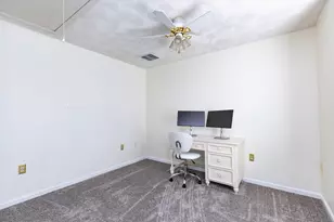 7 Austin St, Methuen, MA 01844 - Photo 27