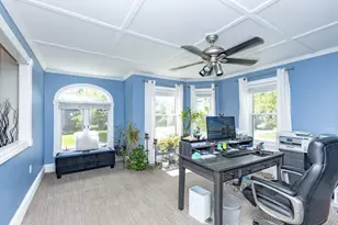 7 Austin St, Methuen, MA 01844 - Photo 15