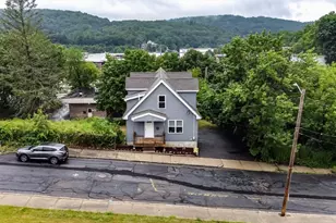 22 Plymouth St, Fitchburg, MA 01420 - Photo 33