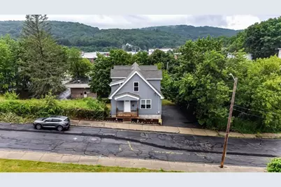 22 Plymouth St, Fitchburg, MA 01420 - Photo 33