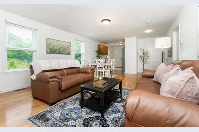 22 Plymouth St, Fitchburg, MA 01420 - Photo 11