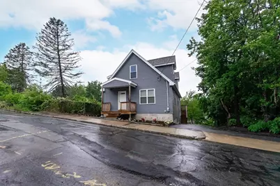 22 Plymouth St, Fitchburg, MA 01420 - Photo 3