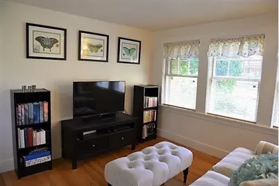 249 Forest St #A, Reading, MA 01867 - Photo 3