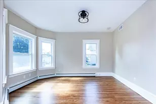 10 Wilfred St, Methuen, MA 01844 - Photo 11