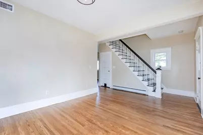 10 Wilfred St, Methuen, MA 01844 - Photo 9