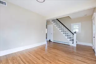 10 Wilfred St, Methuen, MA 01844 - Photo 9