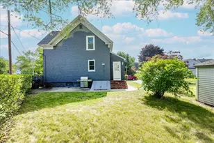 10 Wilfred St, Methuen, MA 01844 - Photo 35