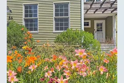 56 Jewett St, Georgetown, MA 01833 - Photo 3
