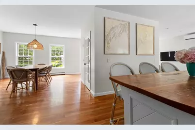 56 Jewett St, Georgetown, MA 01833 - Photo 9