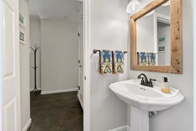 56 Jewett St, Georgetown, MA 01833 - Photo 15