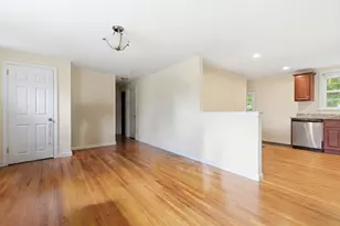 4 Edward Cody Ln, Weymouth, MA 02190 - Photo 5