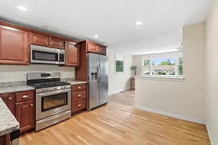 4 Edward Cody Ln, Weymouth, MA 02190 - Photo 9