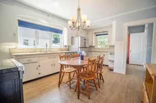 54 Sycamore St, Brockton, MA 02301 - Photo 3