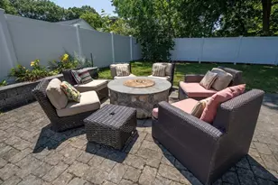 54 Sycamore St, Brockton, MA 02301 - Photo 17