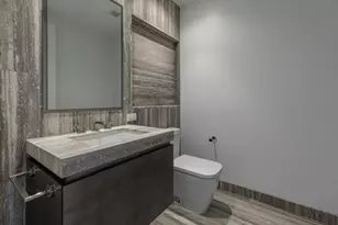 682 Atlantic Ave, Boston, MA 02110 - Photo 17