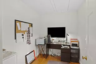 266 Essex St, Salem, MA 01970 - Photo 15