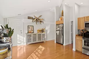 266 Essex St, Salem, MA 01970 - Photo 7