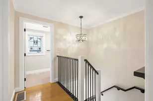 19 Oakland Ave, Needham, MA 02492 - Photo 17