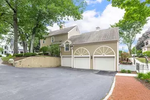 19 Oakland Ave, Needham, MA 02492 - Photo 33