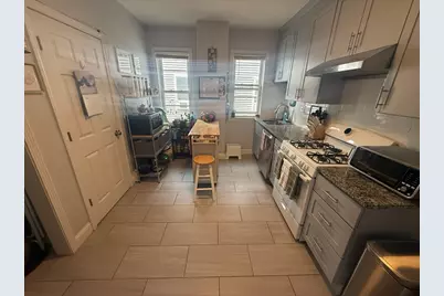 29 Waverly St #1, Boston, MA 02135 - Photo 5