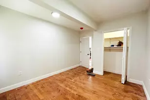 27 Waverly St, Boston, MA 02135 - Photo 13