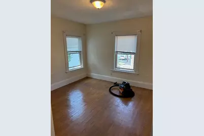 184 Winthrop St #2, Medford, MA 02155 - Photo 3