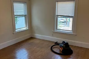 184 Winthrop St, Medford, MA 02155 - Photo 3