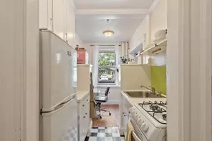 120 Riverway, Boston, MA 02215 - Photo 5