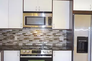 473 Revere Beach Pkwy, Revere, MA 02151 - Photo 5