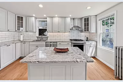 76 Baldwin Ave, Everett, MA 02149 - Photo 13