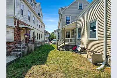 76 Baldwin Ave, Everett, MA 02149 - Photo 37