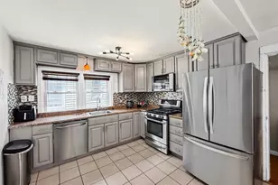 76 Baldwin Ave, Everett, MA 02149 - Photo 5