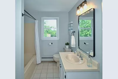 61 Rollins St, Lawrence, MA 01841 - Photo 25