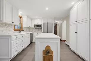 245 Albee Rd, Uxbridge, MA 01569 - Photo 9