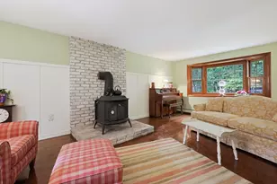 245 Albee Rd, Uxbridge, MA 01569 - Photo 5