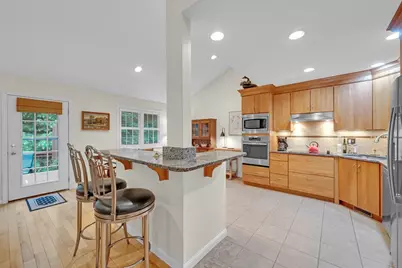 120 Colonial Dr #120, Sturbridge, MA 01566 - Photo 9