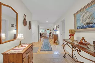 120 Colonial Dr, Sturbridge, MA 01566 - Photo 3