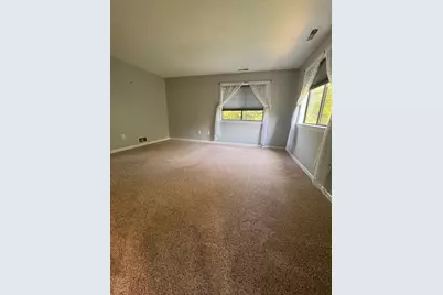 57 Dogwood Ln #57, Agawam, MA 01001 - Photo 17