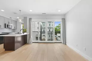 287 Maverick St, Boston, MA 02128 - Photo 1
