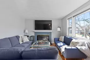 45 Redwood Dr, Norwood, MA 02062 - Photo 5