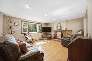 111 Rocky Pond Rd, Plymouth, MA 02360 - Photo 23