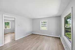 535 Prospect St, Chicopee, MA 01020 - Photo 7