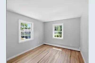 535 Prospect St, Chicopee, MA 01020 - Photo 11