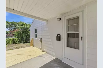 535 Prospect St, Chicopee, MA 01020 - Photo 3