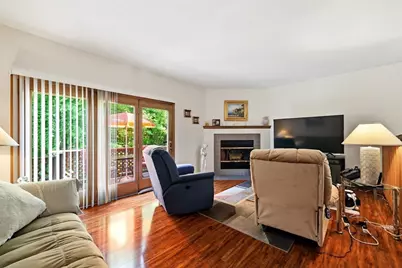 43 Dogwood Ln #43, Agawam, MA 01001 - Photo 11