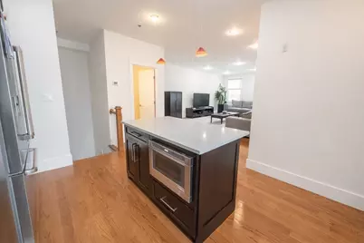 9 Montague Street #3, Cambridge, MA 02139 - Photo 3